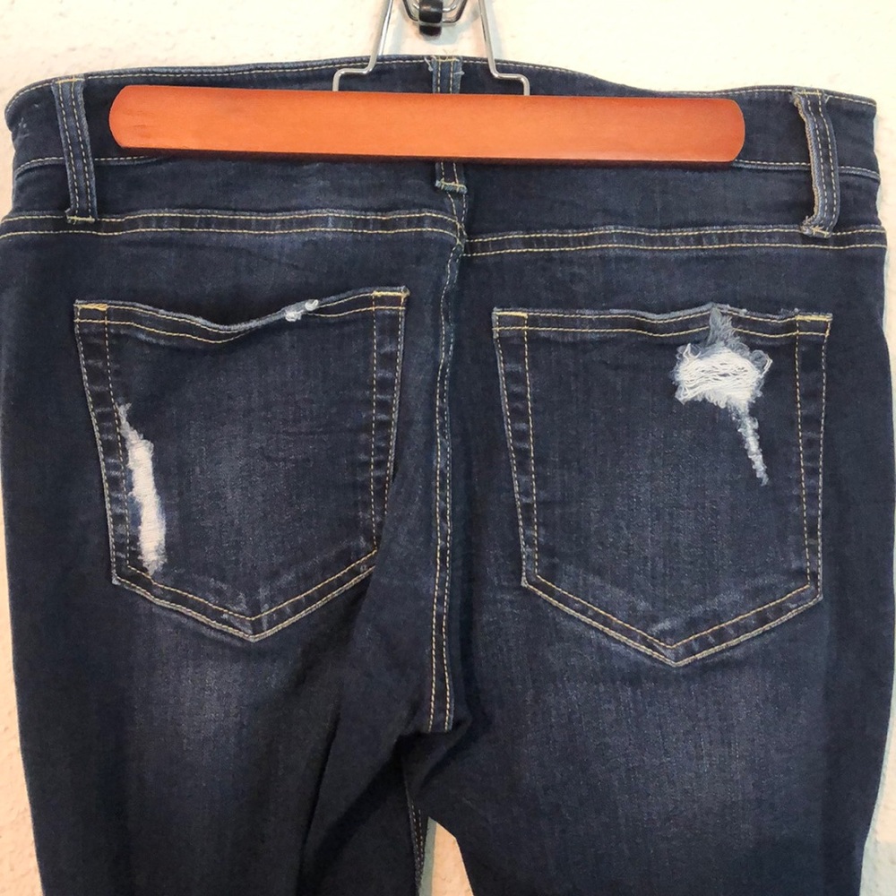 Capris - Picture 4 of 4